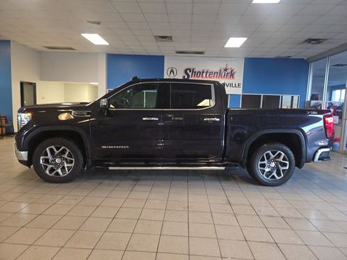 Used 2023 GMC Sierra 1500 SLT w/ SLT Premium Plus Package AWD/4WD image 5