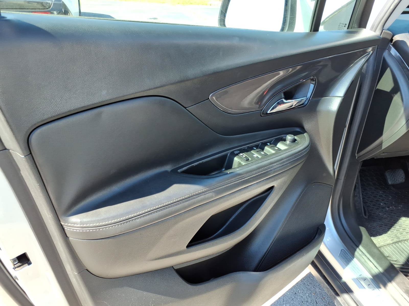 Used 2018 Buick Encore Preferred FWD image 9