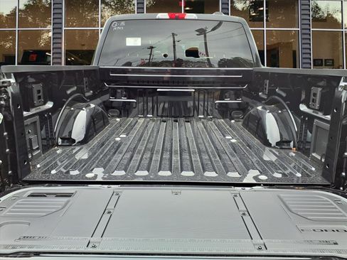 New 2025 Ford F150 Lightning XLT image 5