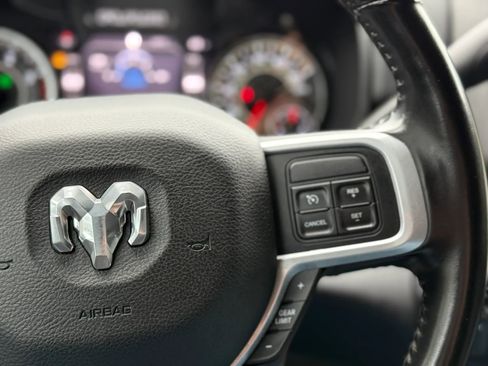 Used 2022 RAM 3500 Big Horn w/ Night Edition AWD/4WD image 45
