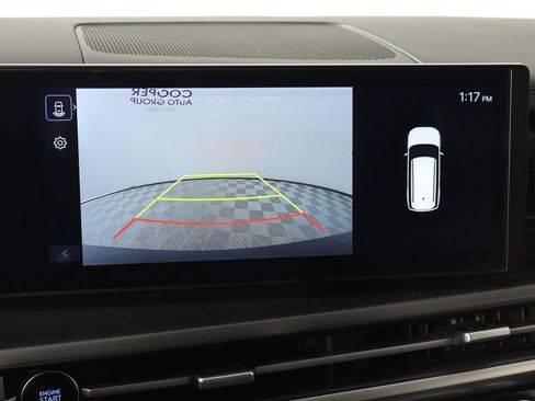 Used 2025 Hyundai Santa Fe SE FWD image 6