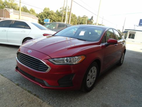 Used 2020 Ford Fusion S image 5