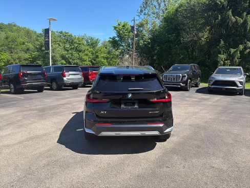 Used 2024 BMW X1 xDrive28i w/ Convenience Package AWD/4WD image 4