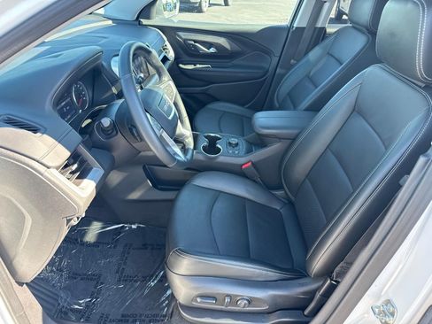 Used 2024 GMC Terrain SLT AWD/4WD image 6