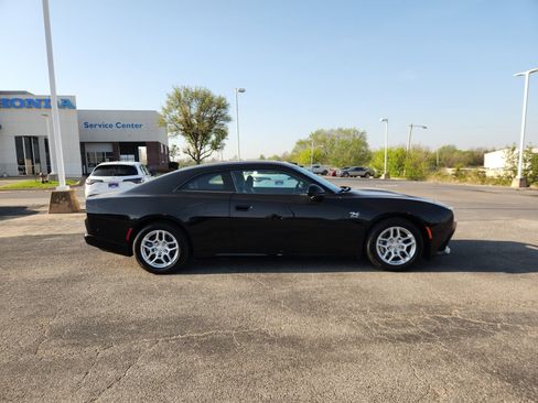 Used 2025 Dodge Charger Daytona R/T w/ Quick Order Package 25M R/T AWD/4WD image 7