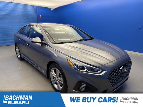 Used 2019 Hyundai Sonata Sport w/ Tech Package 03 image 1