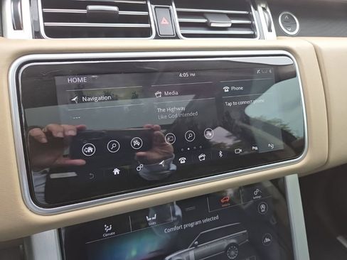 Used 2019 Land Rover Range Rover HSE AWD/4WD image 19