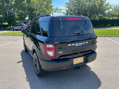 Certified 2022 Ford Bronco Sport Outer Banks w/ Tech Package AWD/4WD image 8