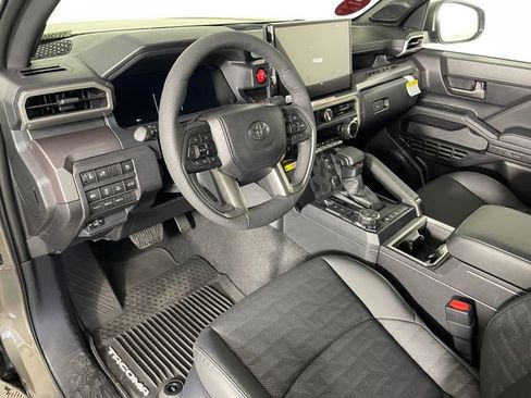 New 2026 Toyota Tacoma TRD Off-Road w/ TRD Off Road Premium Package AWD/4WD image 2