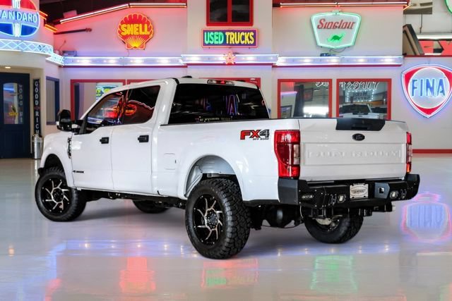 Used 2021 Ford F250 XLT w/ FX4 Off-Road Package AWD/4WD image 4