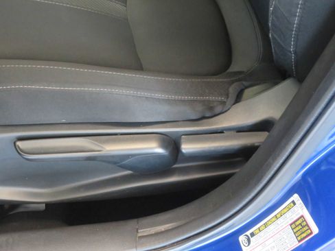 Used 2018 Honda Civic EX image 16