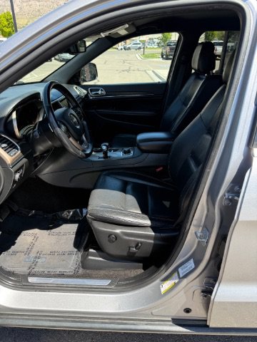 Used 2015 Jeep Grand Cherokee Limited AWD/4WD image 9