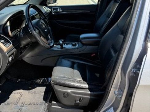 Used 2015 Jeep Grand Cherokee Limited AWD/4WD image 9