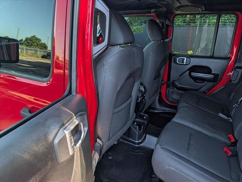 Used 2019 Jeep Wrangler Unlimited Sport S AWD/4WD image 23