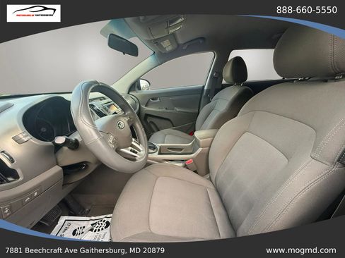 Used 2011 Kia Sportage LX FWD image 8