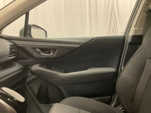 Used 2025 Subaru Outback Premium w/ Popular Package #1A image 20