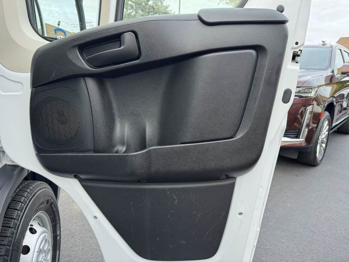 Used 2018 RAM ProMaster 3500 w/ Mopar Trailer Tow Group FWD image 26