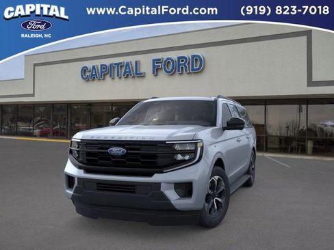 New 2026 Ford Expedition Max Active image 2
