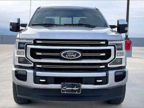 Used 2020 Ford F250 Platinum w/ FX4 Off-Road Package image 3