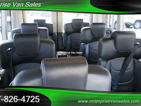 Used 2023 Ford Transit 350 XLT RWD image 14