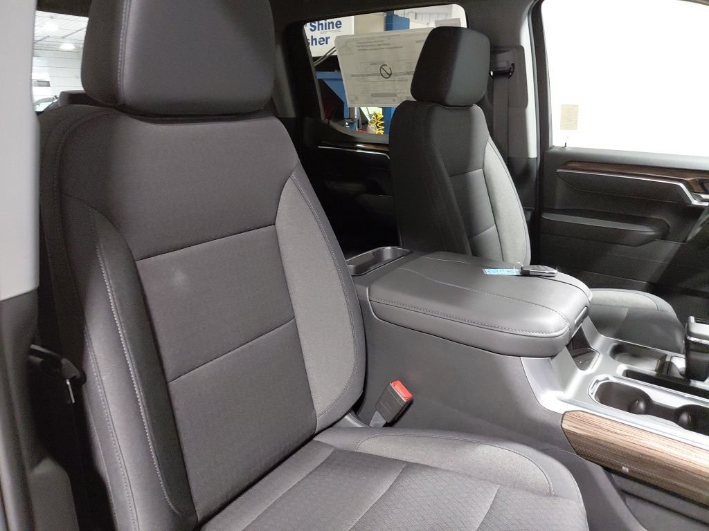 New 2026 Chevrolet Silverado 1500 RST AWD/4WD image 22