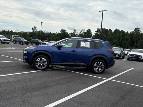 Used 2023 Nissan Rogue SV w/ SV Premium B Package FWD image 26