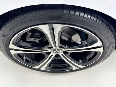 Certified 2025 Mercedes-Benz C 300 Sedan image 34