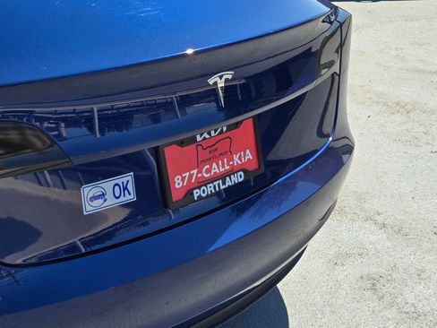 Used 2021 Tesla Model 3 Standard Range Plus RWD image 14