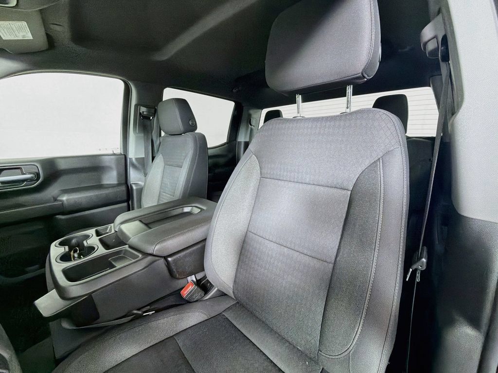 Used 2022 Chevrolet Silverado 1500 Custom AWD/4WD image 12