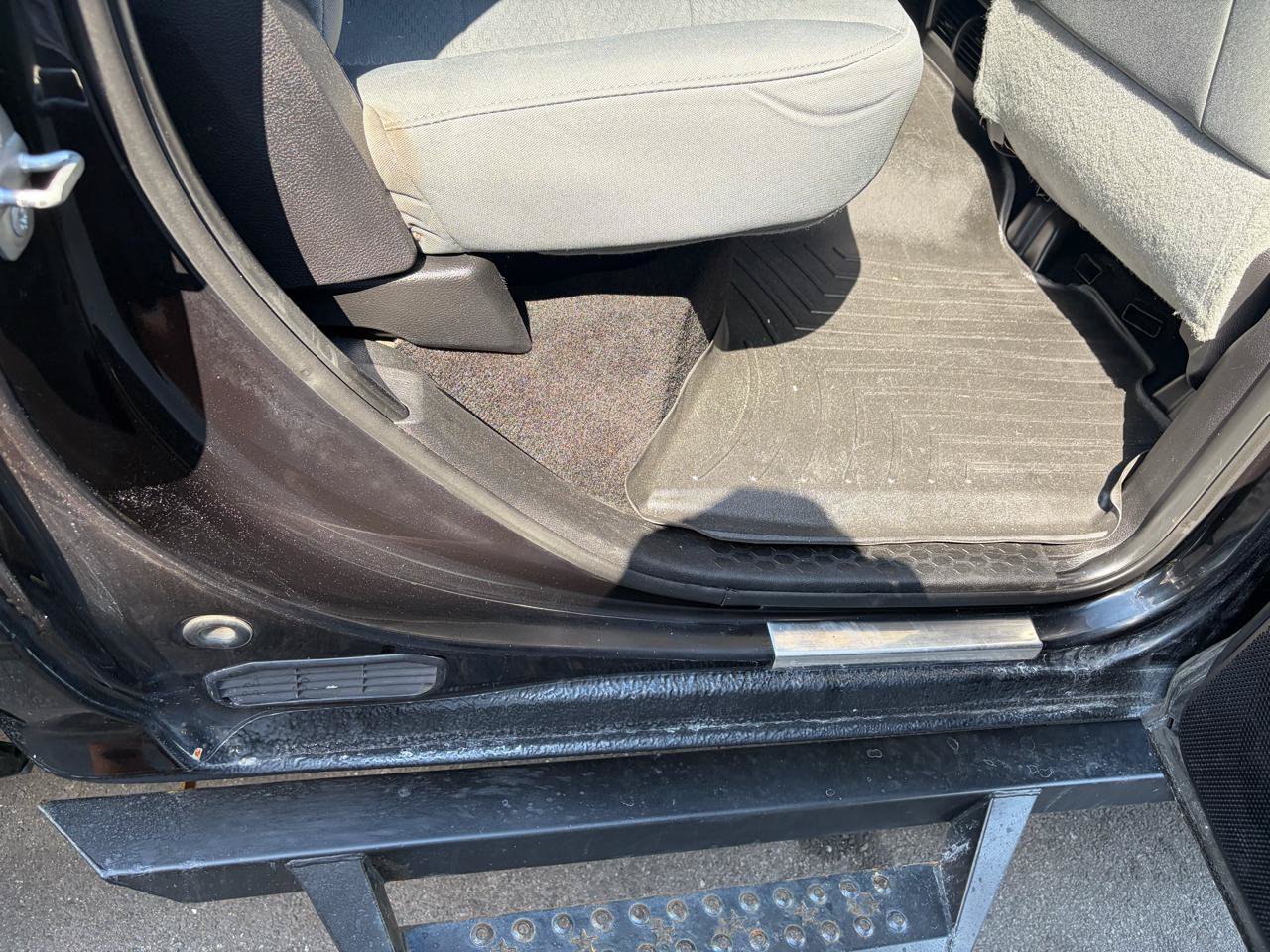 Used 2016 RAM 2500 Tradesman w/ Chrome Appearance Group AWD/4WD image 39