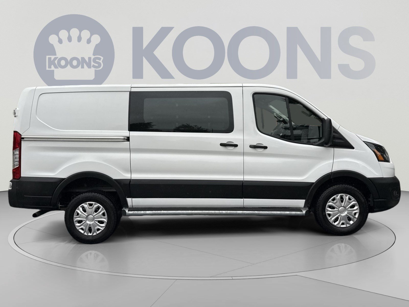Used 2025 Ford Transit 250 Low Roof RWD image 8