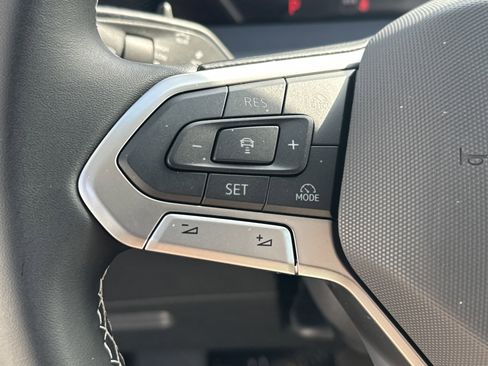 New 2026 Volkswagen Tiguan S FWD image 17