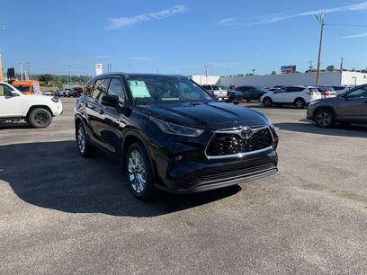 New 2025 Toyota Highlander Limited