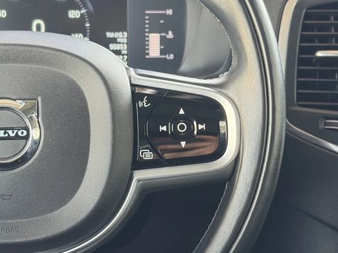 Used 2019 Volvo XC90 T5 Momentum image 31