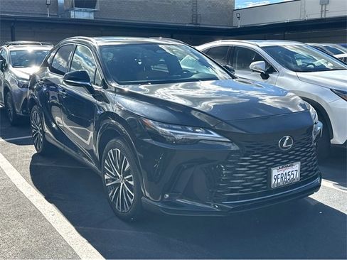 Used 2023 Lexus RX 350 Premium Plus image 2