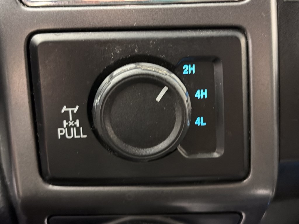 Certified 2019 Ford F150 XLT w/ Equipment Group 302A Luxury AWD/4WD image 23