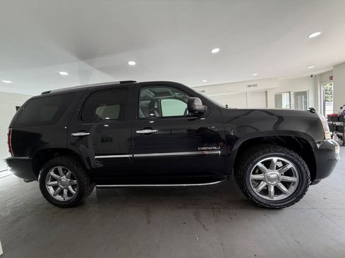 Used 2013 GMC Yukon Denali AWD/4WD image 29