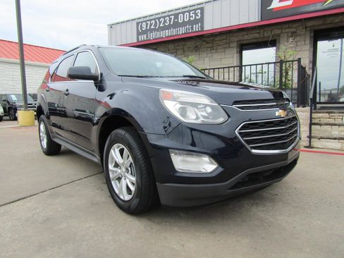 Used 2017 Chevrolet Equinox LT w/ Convenience Package image 6