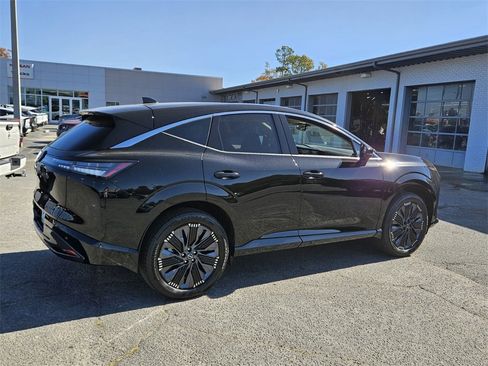 New 2026 Nissan Murano Platinum image 13