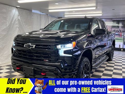 Used 2022 Chevrolet Silverado 1500 LT Trail Boss image 2