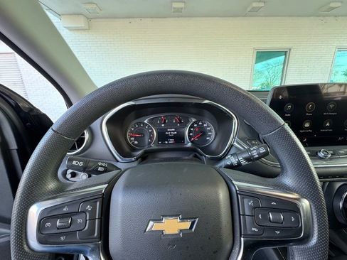 Used 2024 Chevrolet Blazer LT w/ Convenience Package image 35