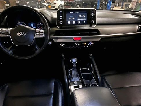 Used 2020 Kia Telluride S image 15