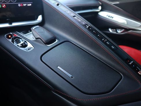 Used 2022 Chevrolet Corvette Stingray Coupe RWD image 26