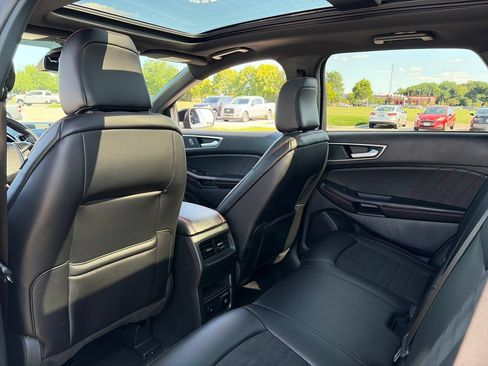 Used 2024 Ford Edge ST-Line w/ Cargo Accessory Package AWD/4WD image 28