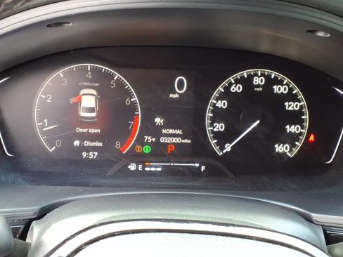 Used 2025 Honda Civic Sport image 19