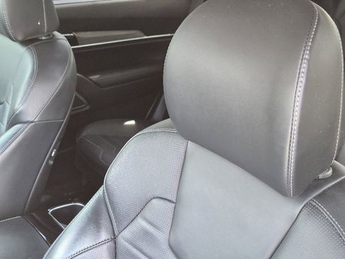 Used 2022 Kia Telluride SX w/ SX Prestige Package image 20