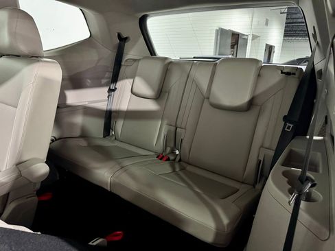 Used 2019 Volkswagen Atlas SE w/ Towing Package image 28