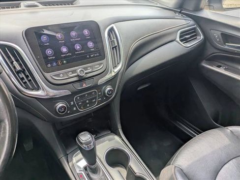 Used 2019 Chevrolet Equinox Premier FWD image 13