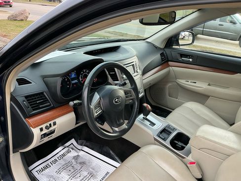 Used 2014 Subaru Outback 2.5i Limited w/ Moonroof Package image 11