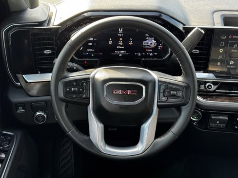 Used 2026 GMC Sierra 1500 Elevation RWD image 15